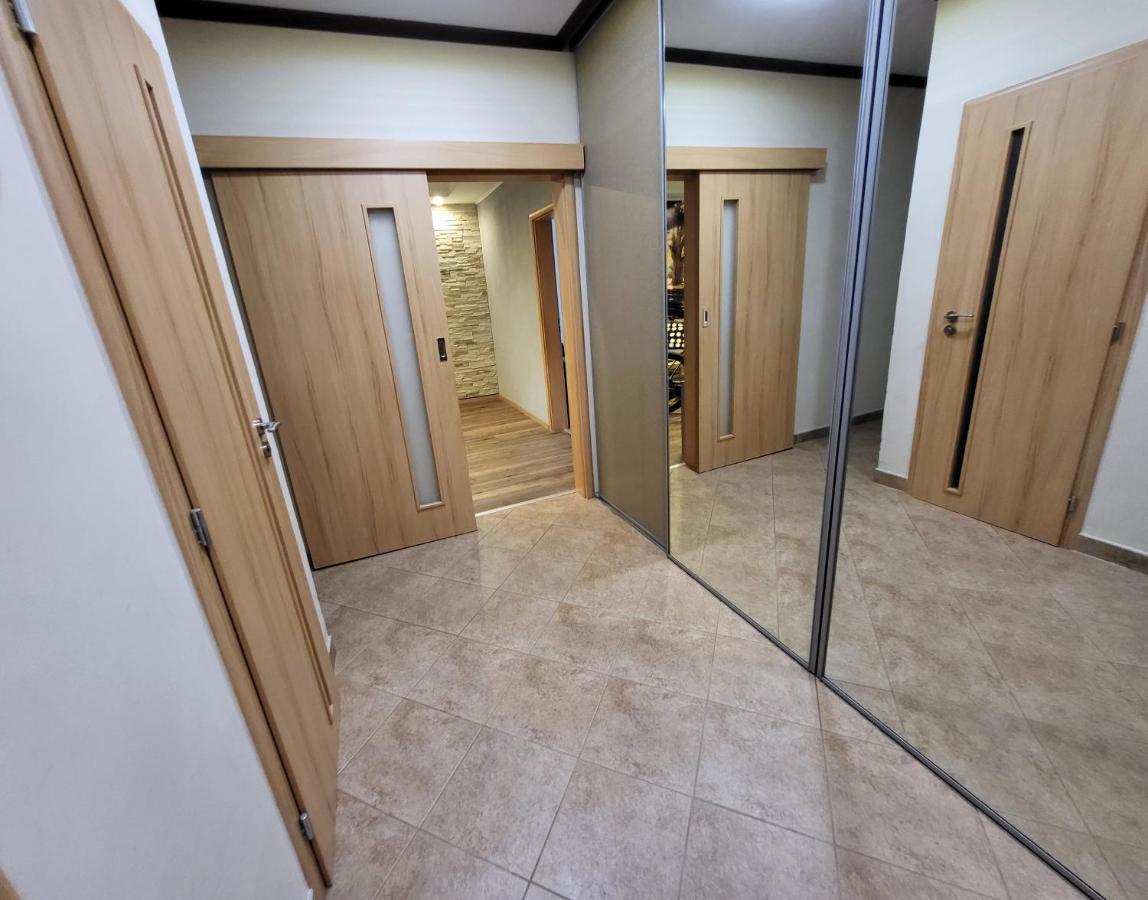 Apartman George Bratislava Exteriör bild